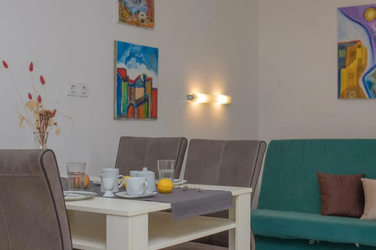 Privatunterkunft Apartmani Villa Kalinic Njivice